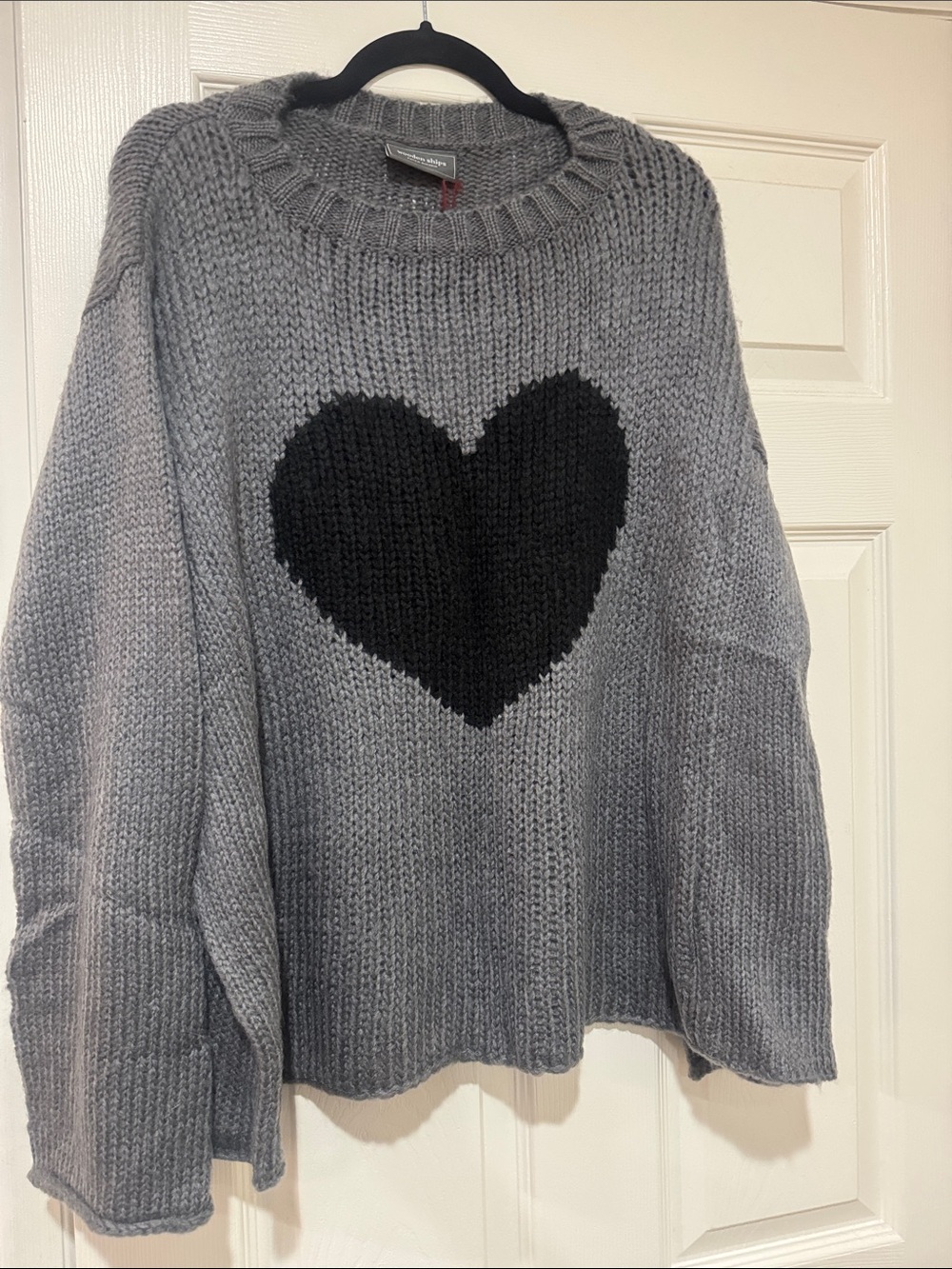 Wooden Ships/Big Heart Top/Sweater/Gunmetal/Black/Size XL/NWT! NEVER WORN!